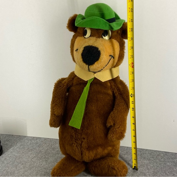 Vintage 1980’s Yogi Bear 24” Plush Toy - Picture 7 of 7
